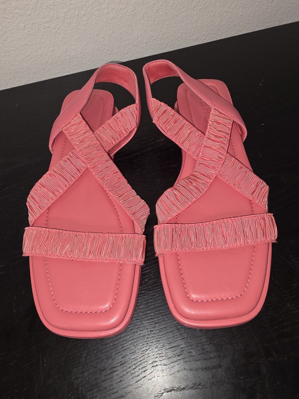 AEROSOLES Coral Pink Crisscross Slingback Sandals